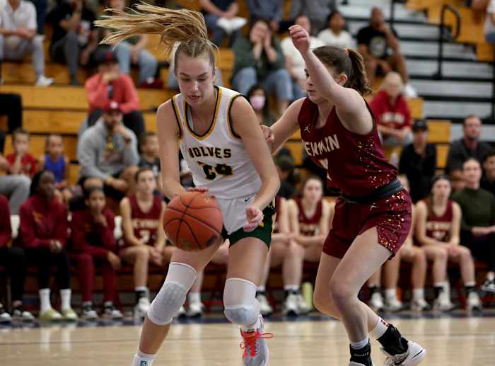 Cardinal Newman girls BB 61, San Ramon Valley 55 NCS Open championship by Dennis Lee 2-24-24022420241